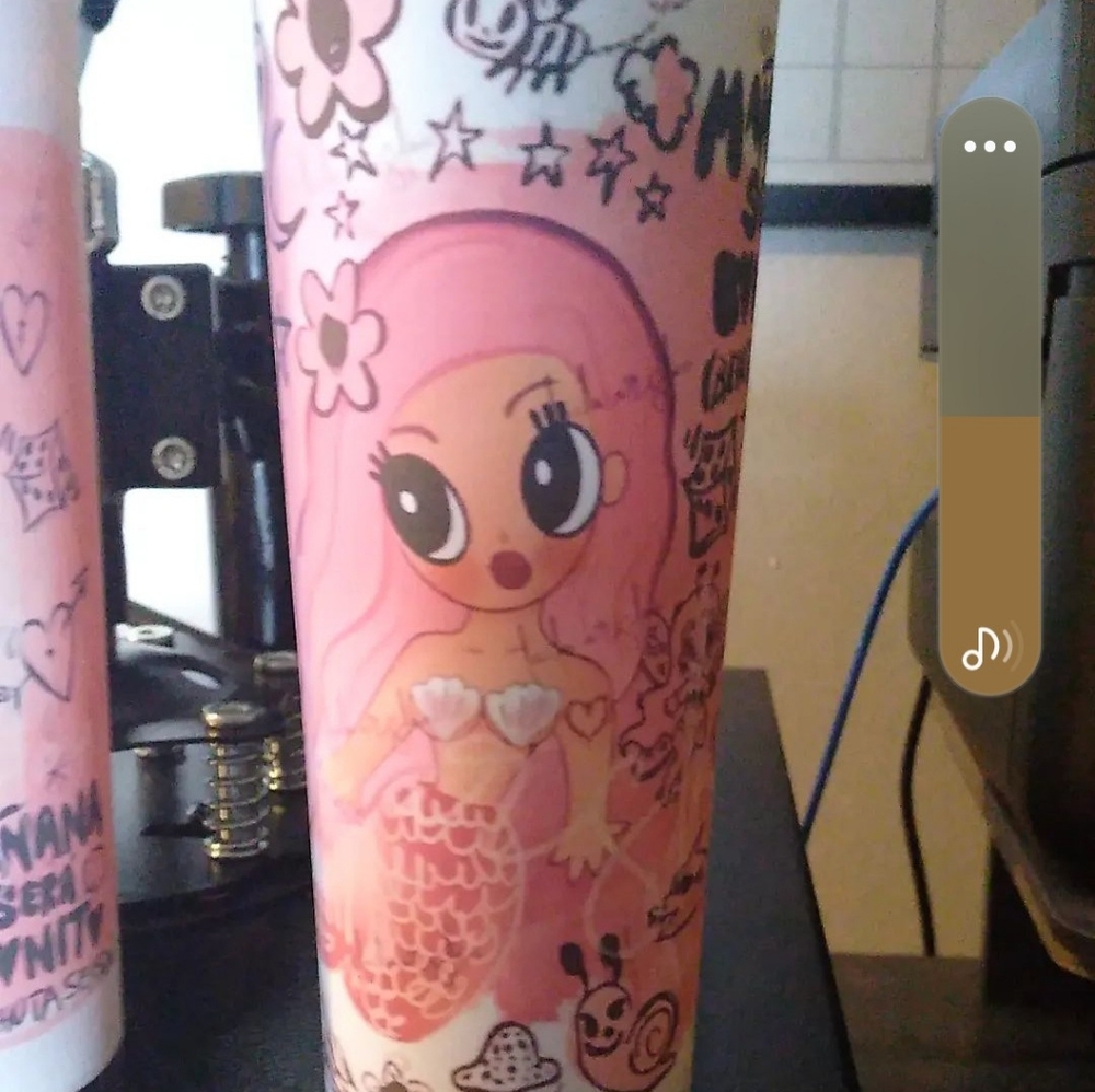 Custom cups